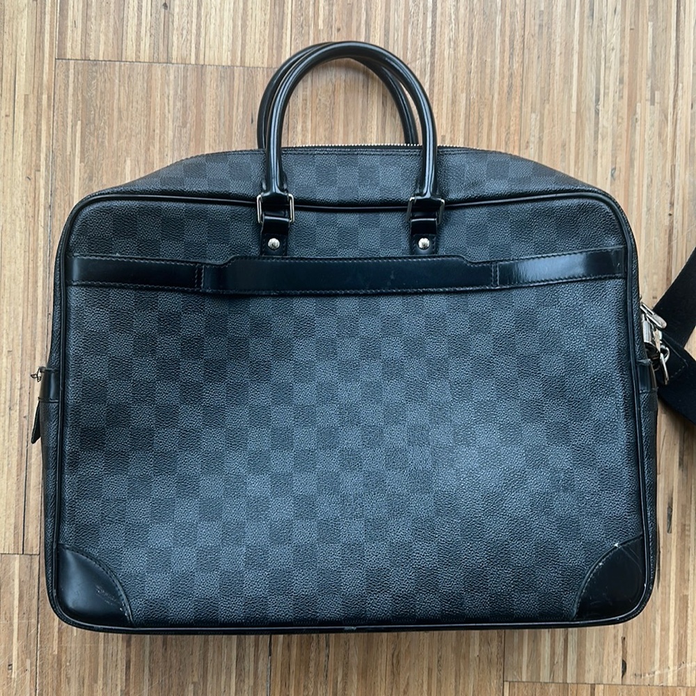 Men’s Louis Vuitton Soft Sided Briefcase